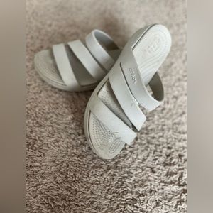 light gray croc sandals